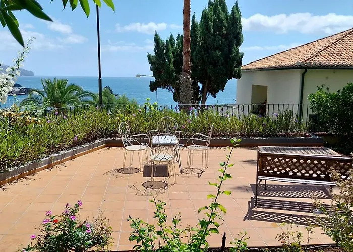 Calaca * Funchal (Madeira)